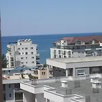 Everest Apartments Shengjin